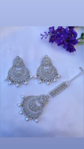 Noori Silver Tikka Set