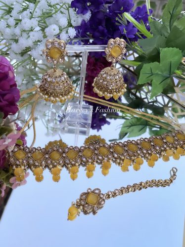 MANYA Choker Set