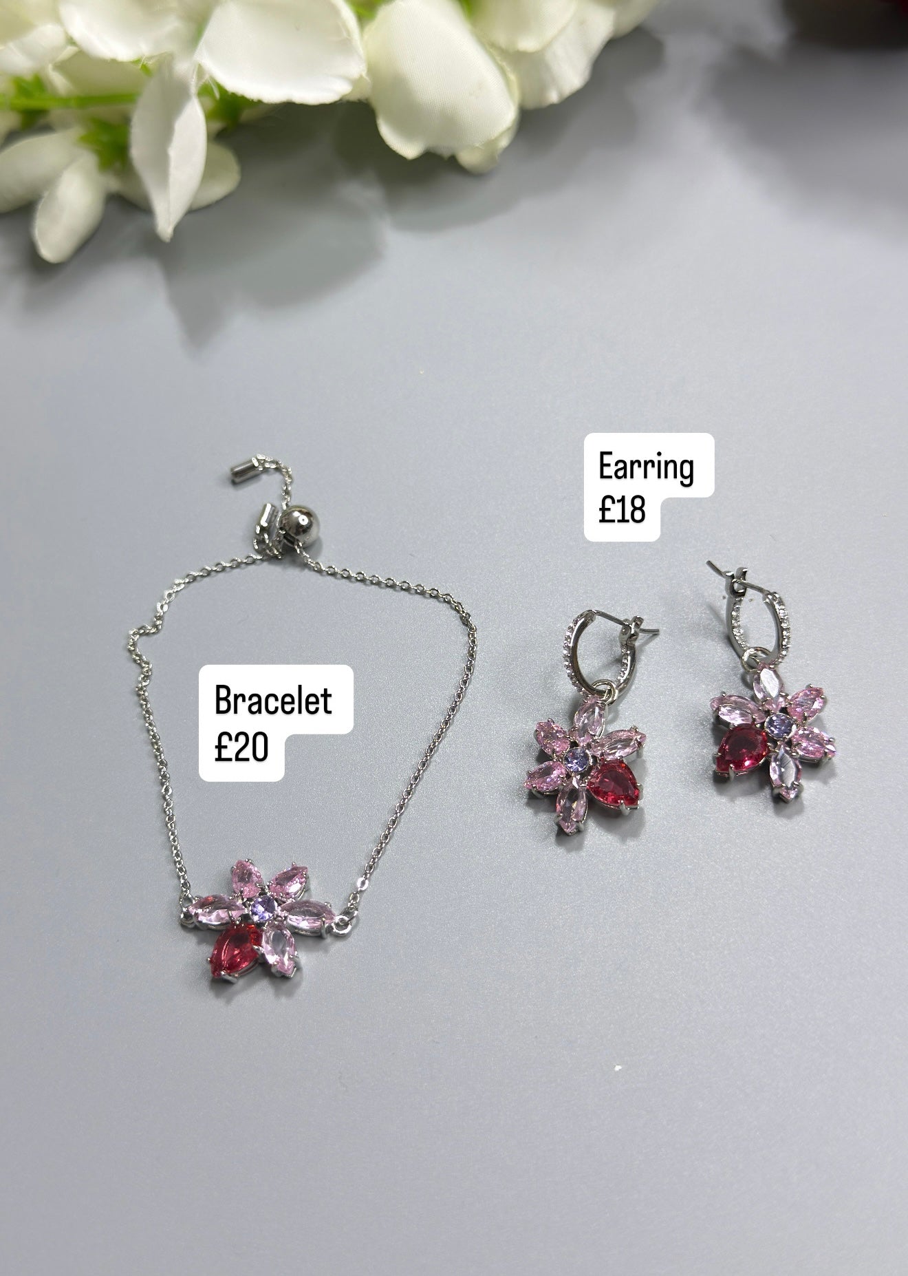 Bracelet and earrings