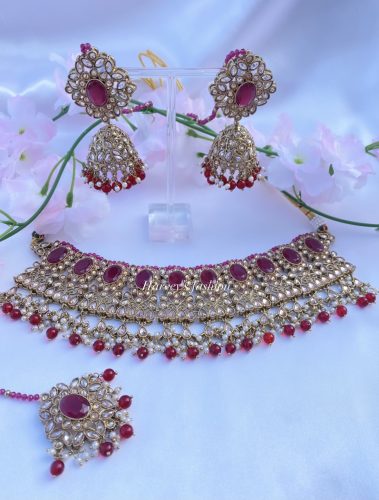Party Choker Set