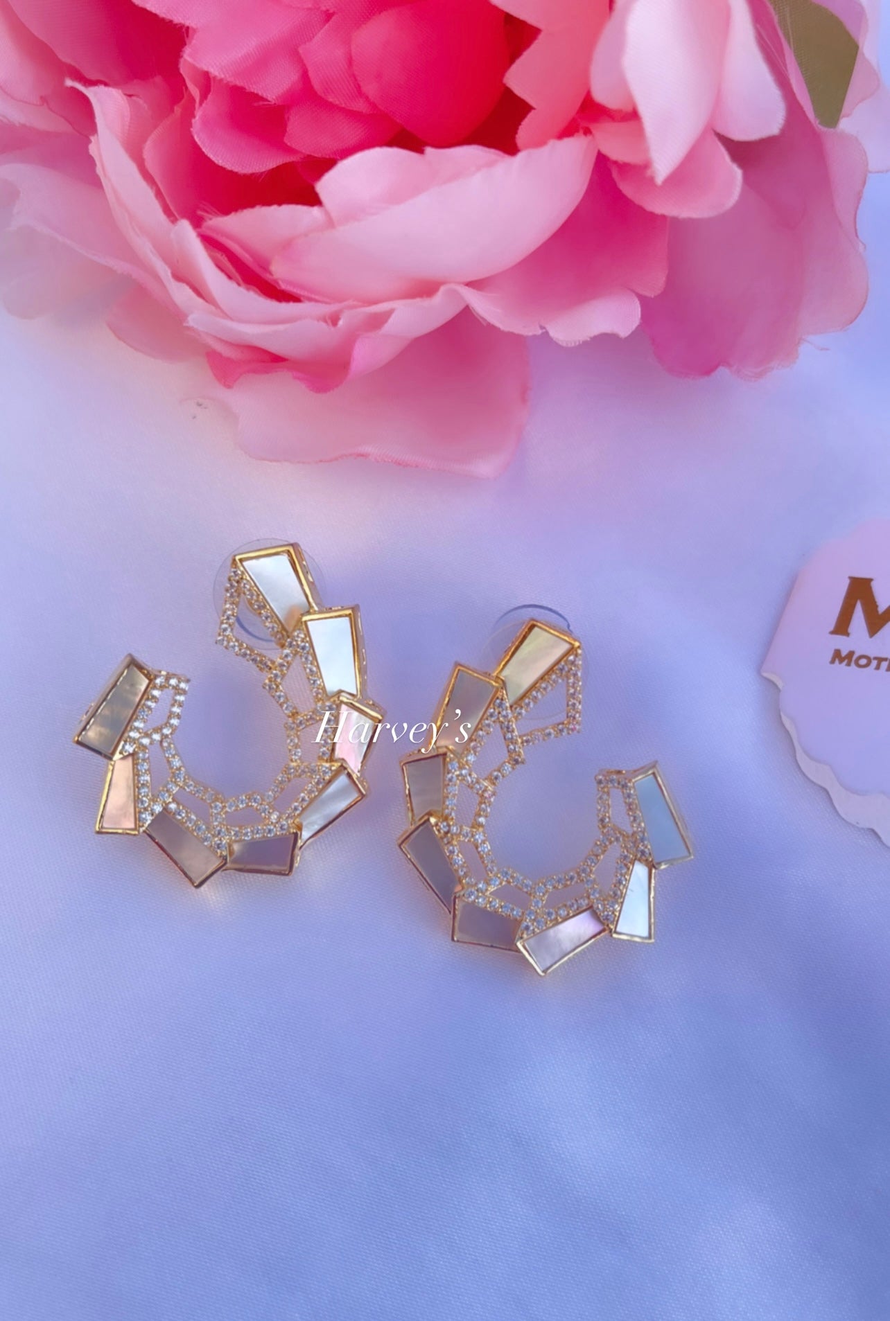 Kirat Gold Polish MOP Earring