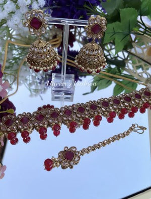 MANYA Choker Set
