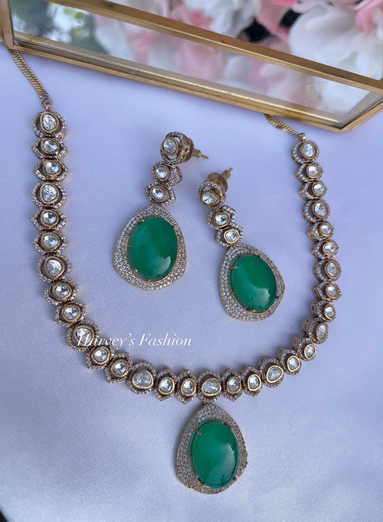 Moissanite Green Kundan Necklace Set