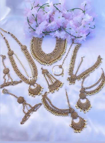 PAWANJIT Gold Bridal Set