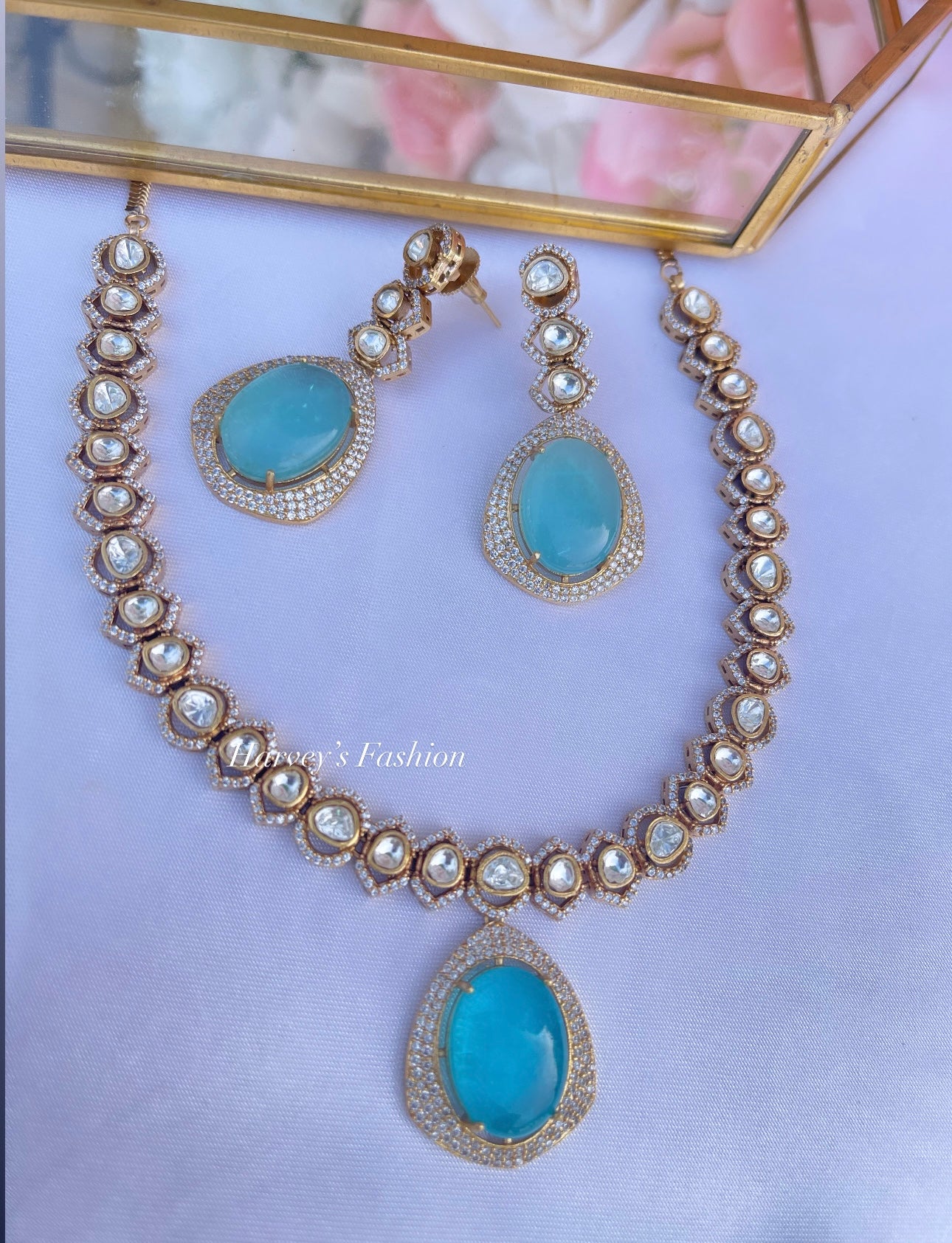 Moissanite Surf Blue Kundan Set