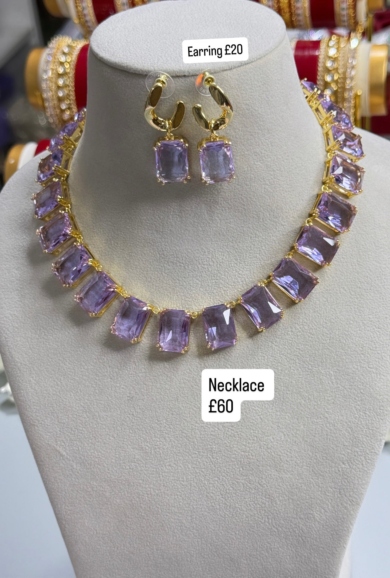 Necklace set