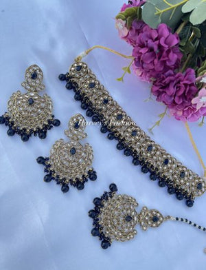 MANYA Choker Set