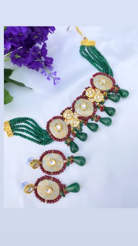 Kundan Choker Set