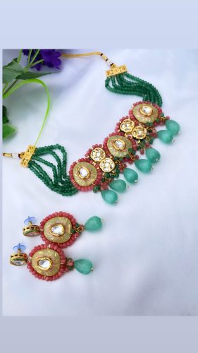 Kundan Choker Set