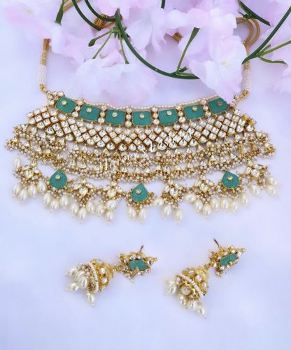 Mint Pachi Kundan Set