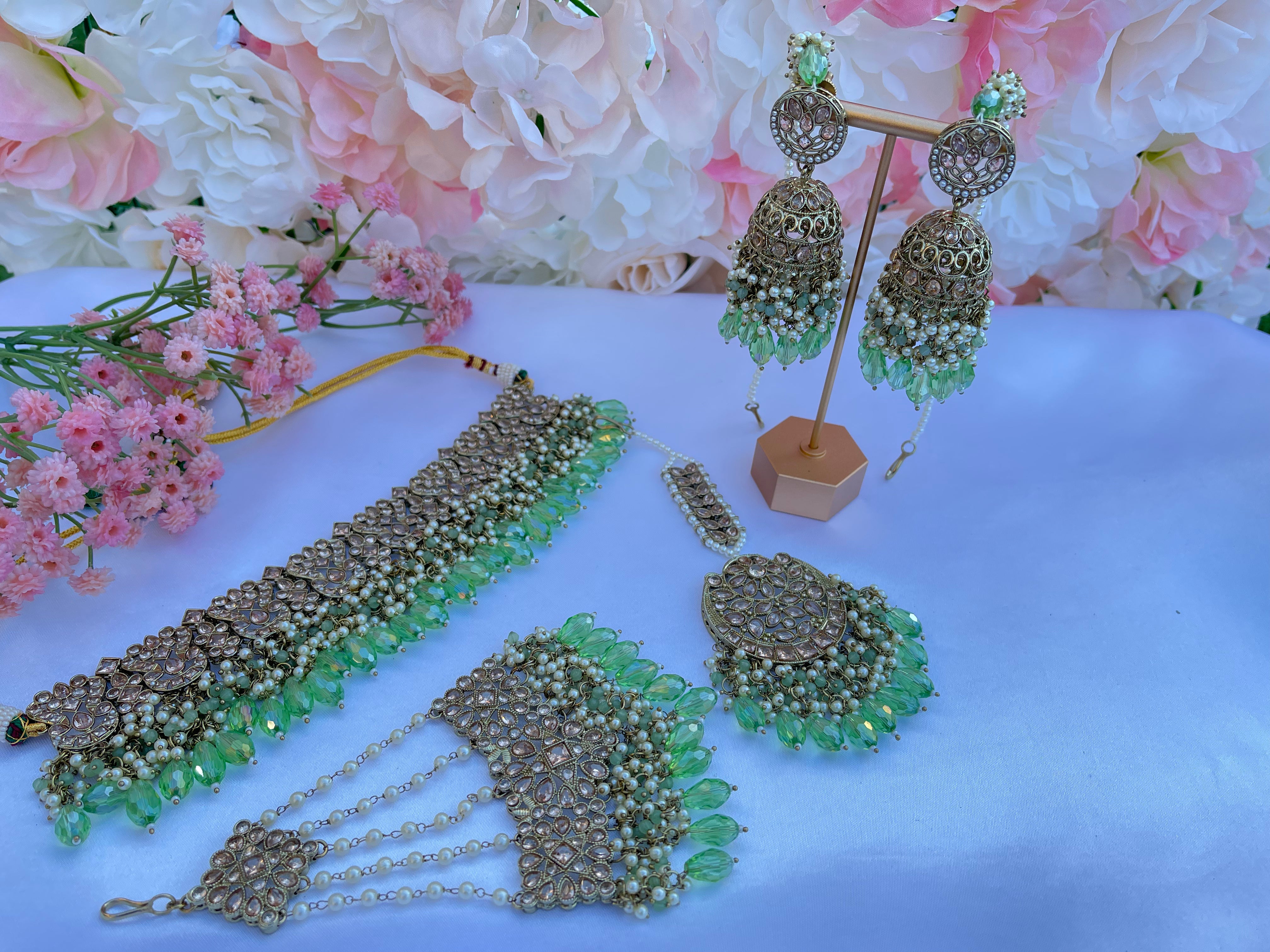 Neeru Bridal Set