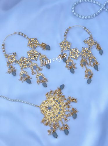 Kajal Oversize Tikka Set