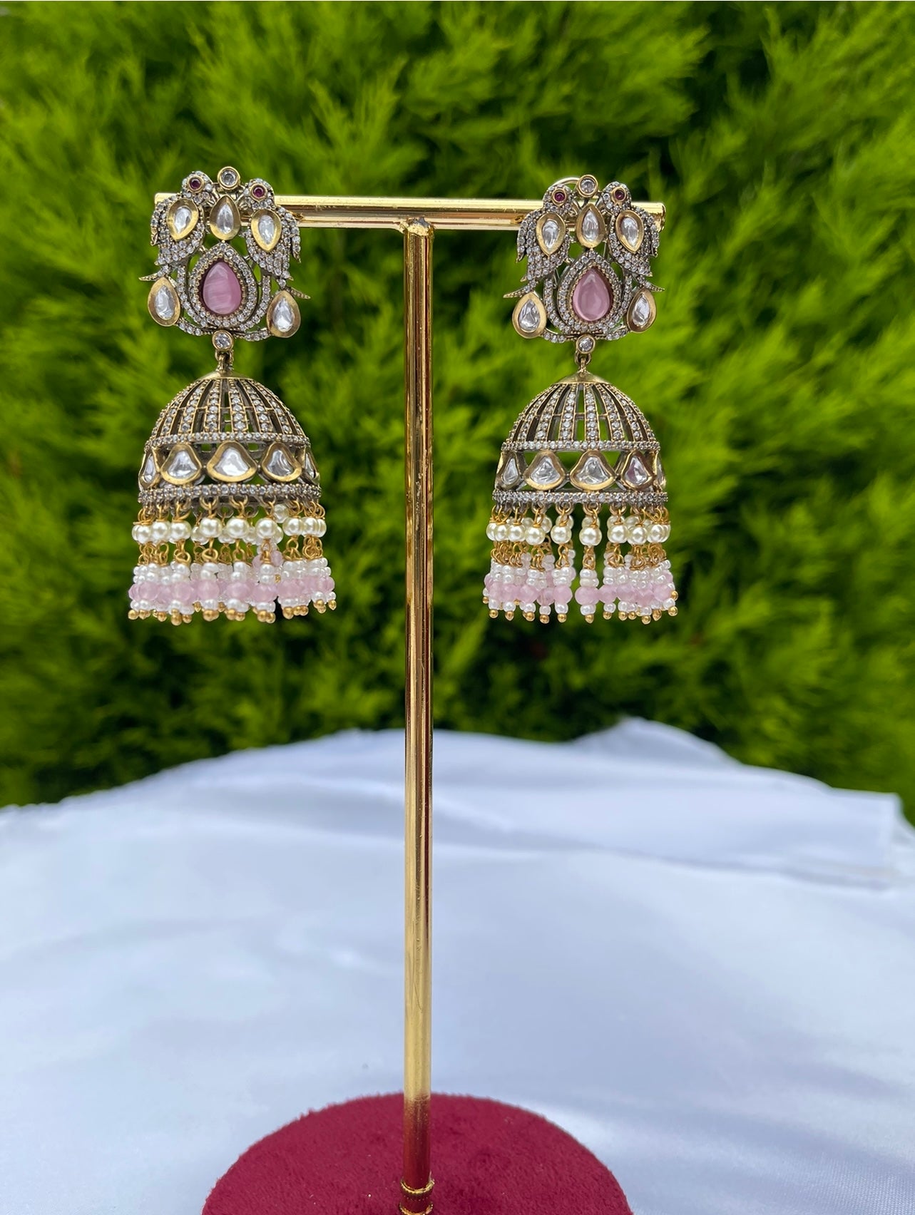 Noor Uncut Jhumki