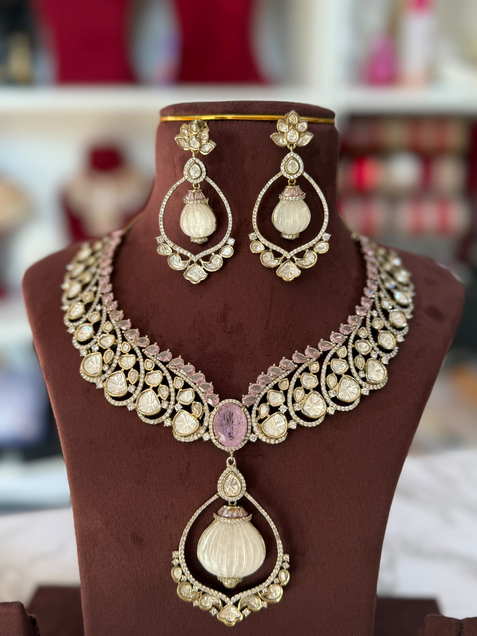 Kundan necklace set