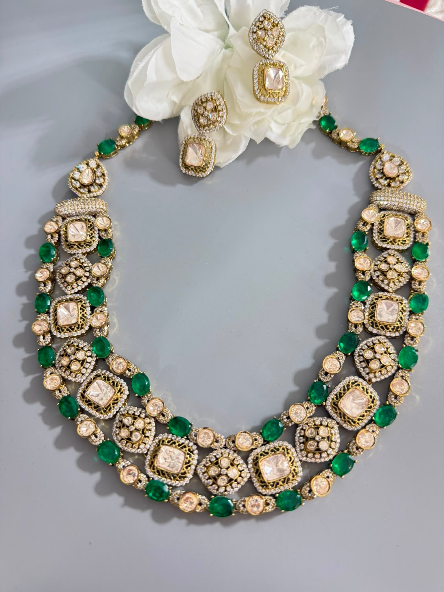 Moissanite kundan necklace