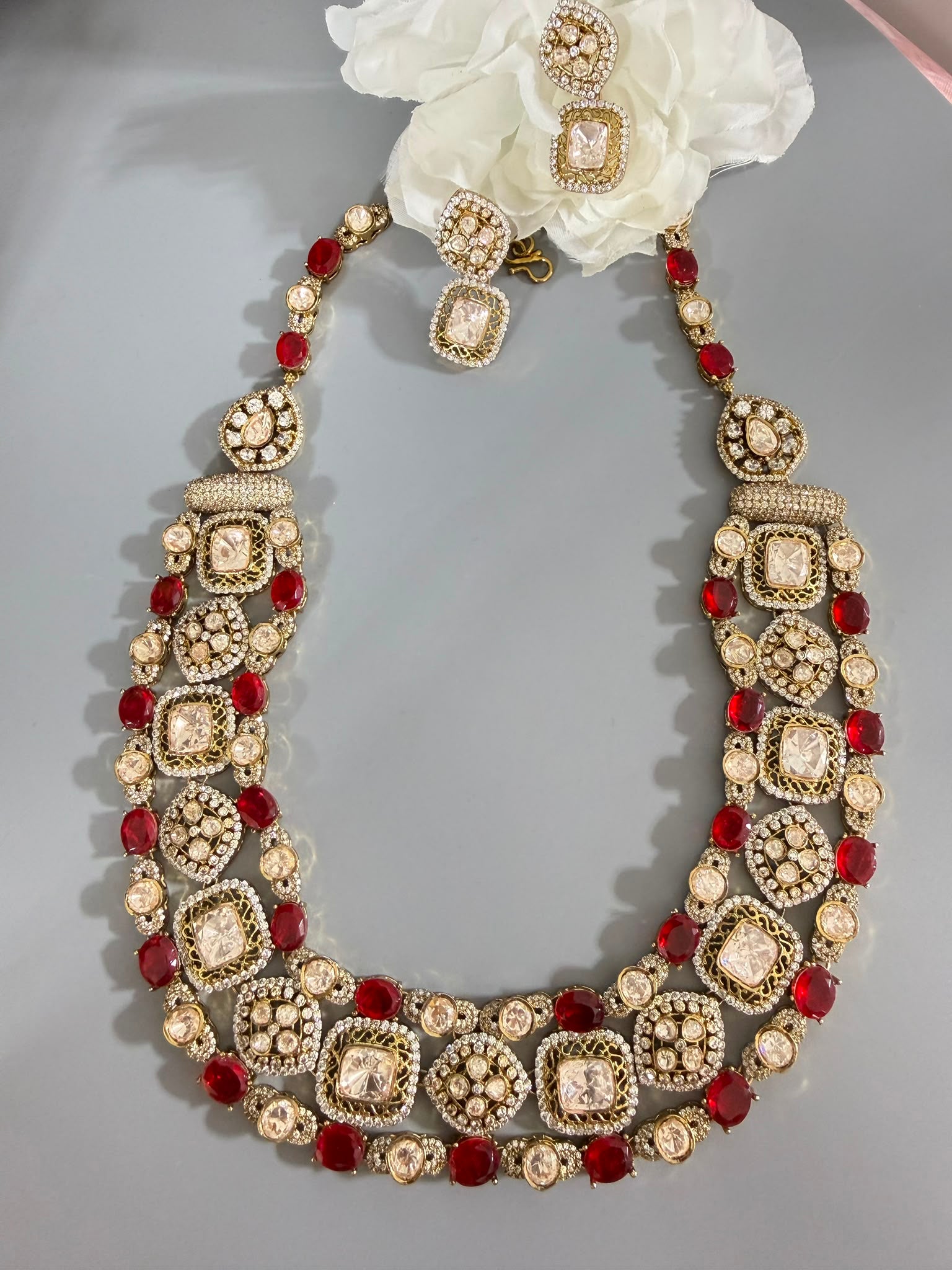 Moissanite kundan necklace