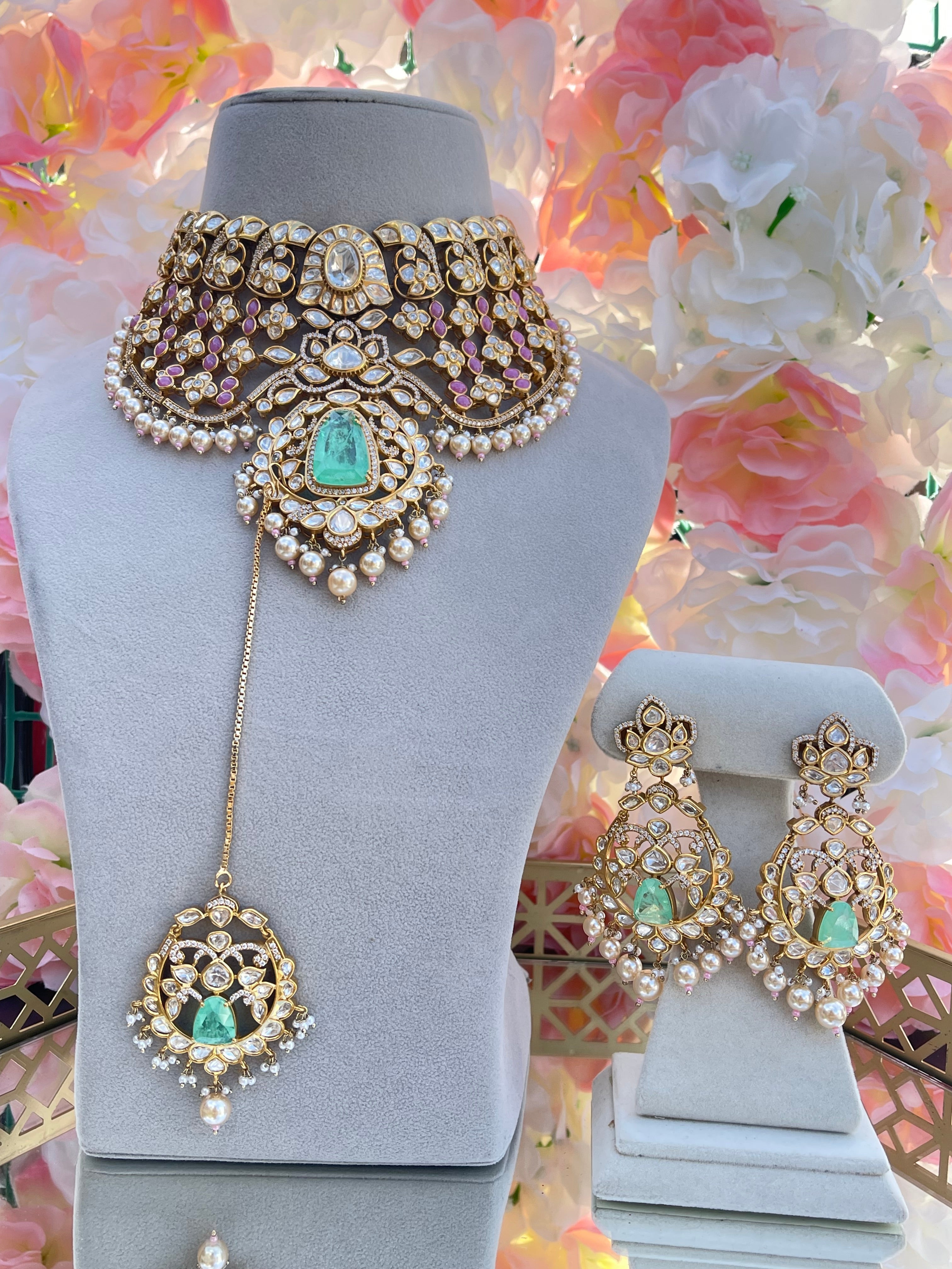 Premium quality Kundan doublet stone