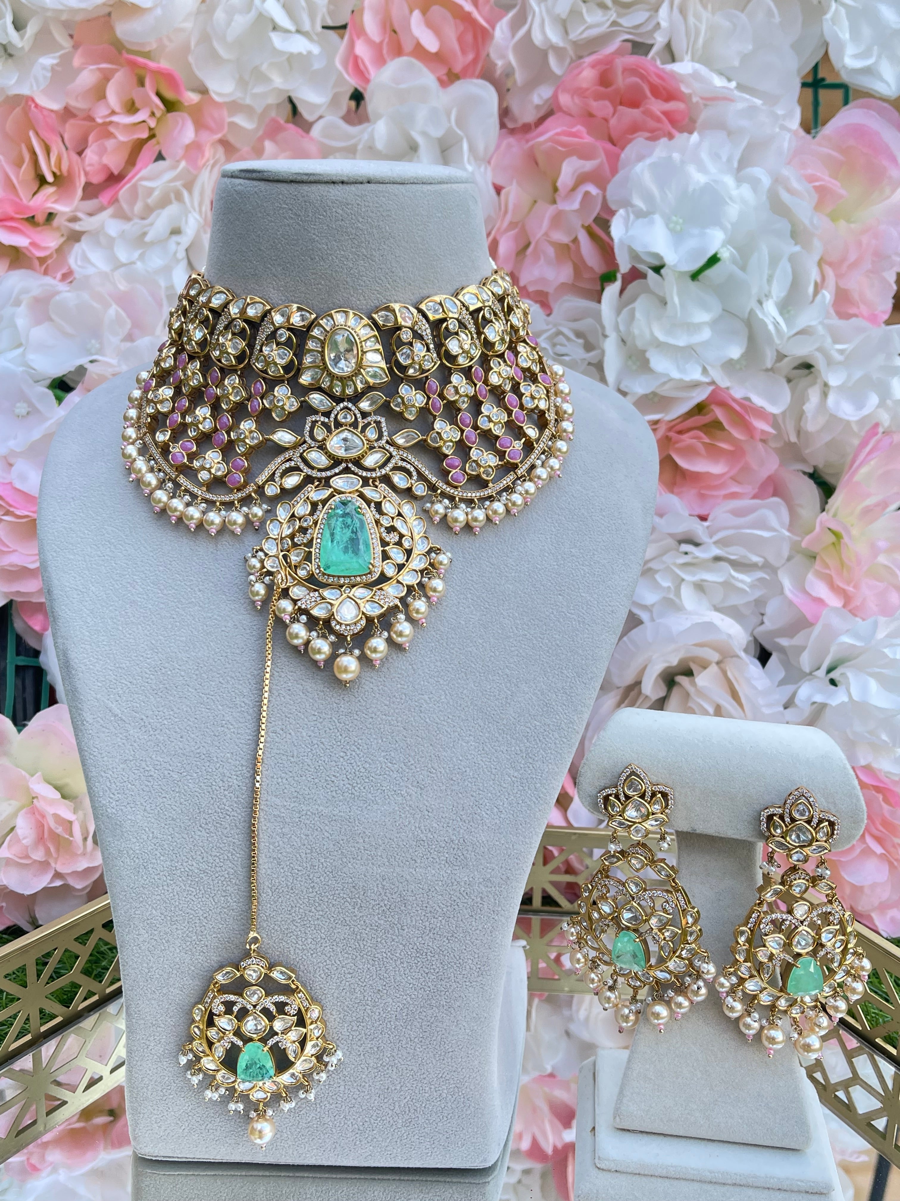 Premium quality Kundan doublet stone