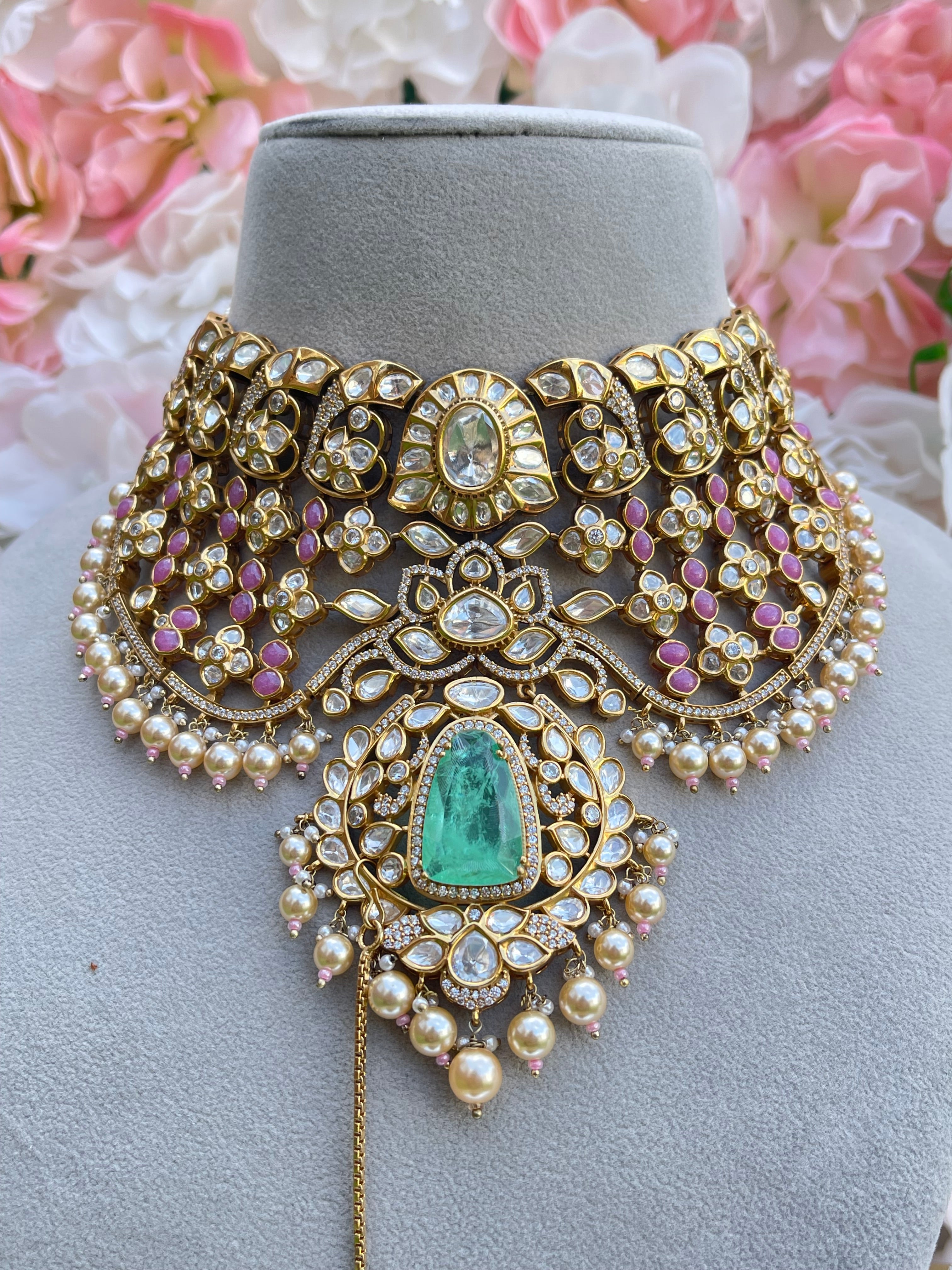 Premium quality Kundan doublet stone