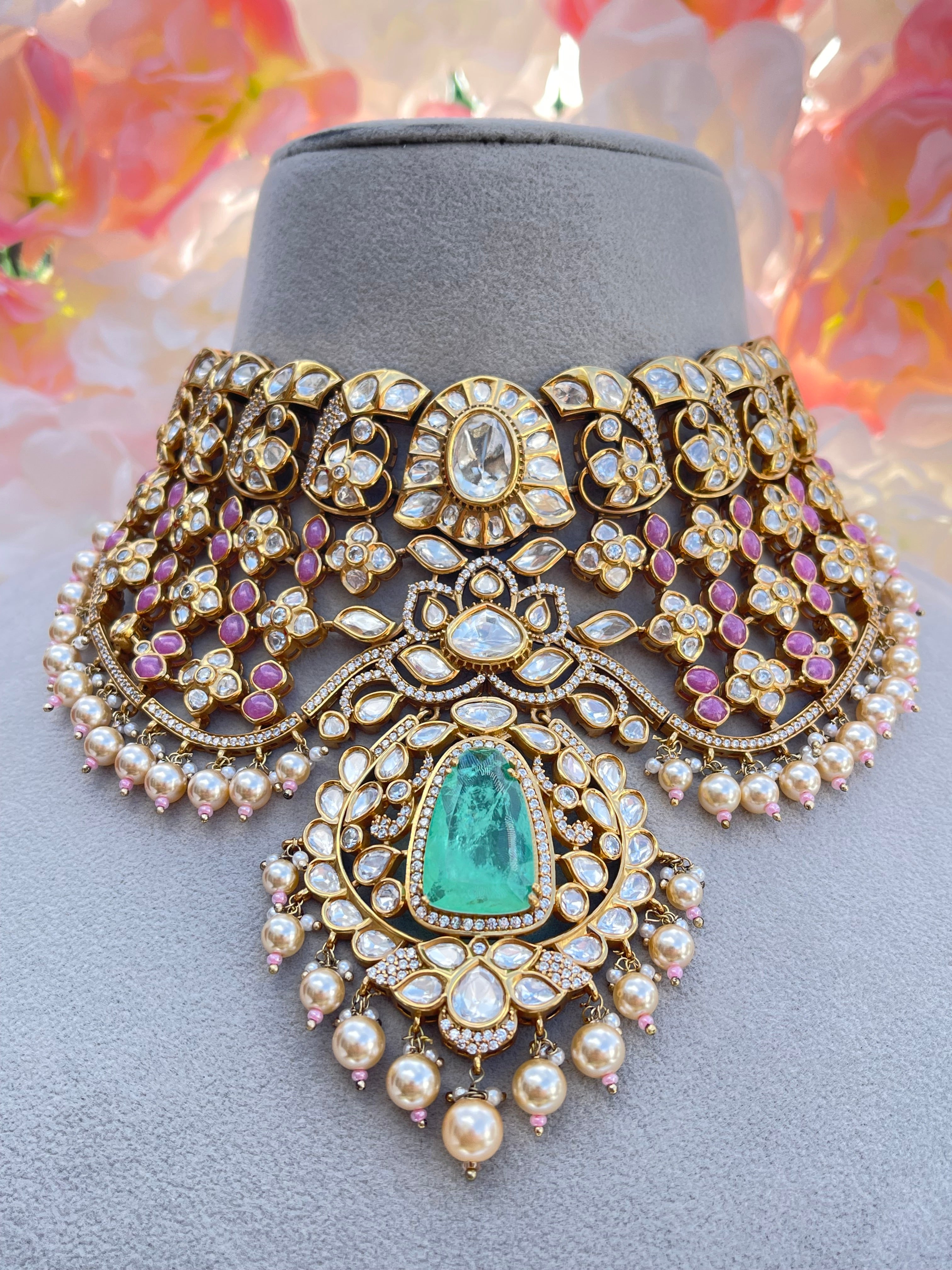 Premium quality Kundan doublet stone