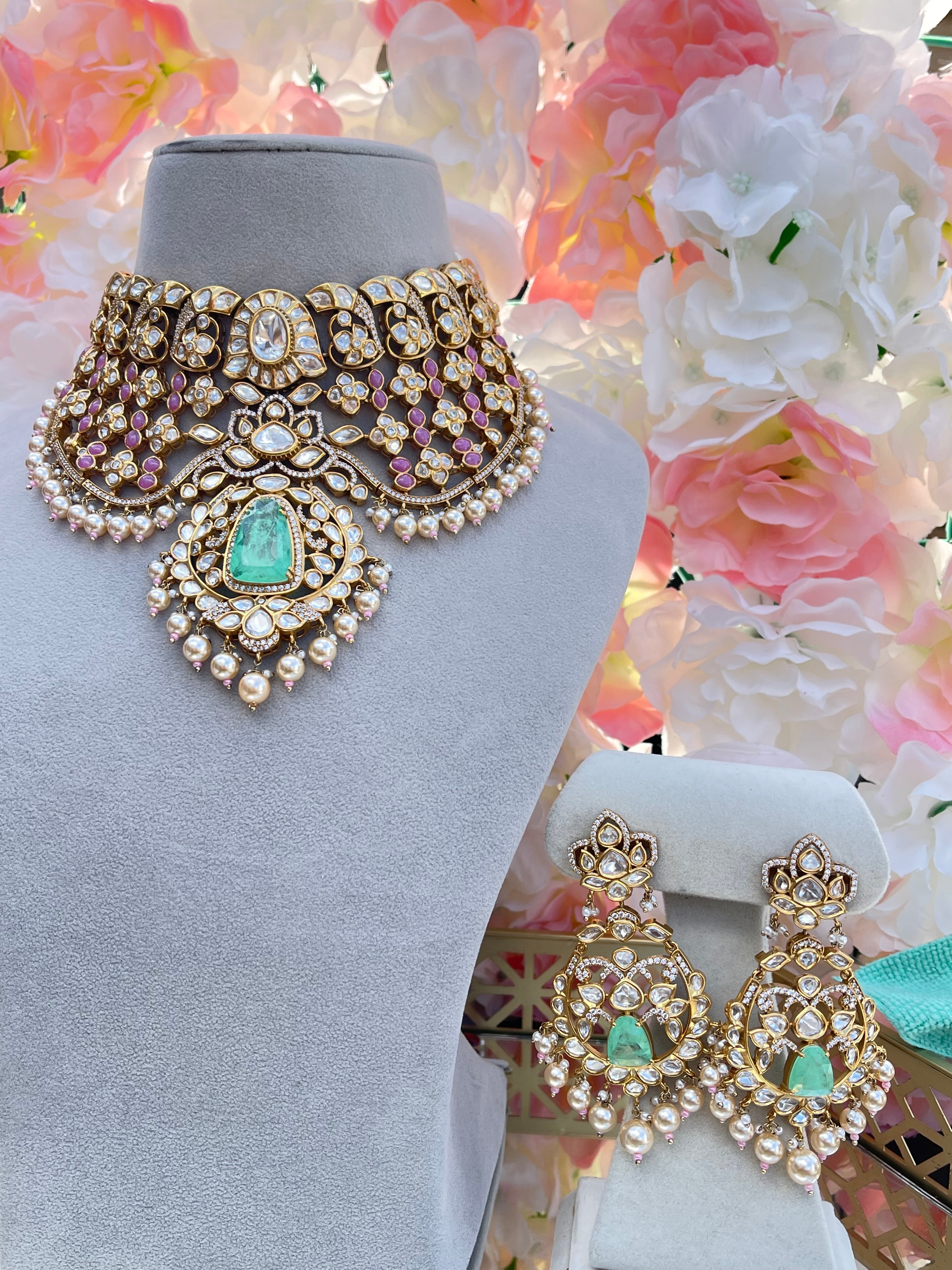 Premium quality Kundan doublet stone