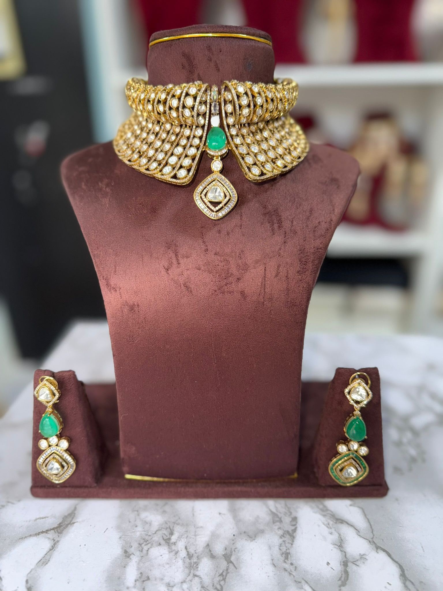 Kundan choker set