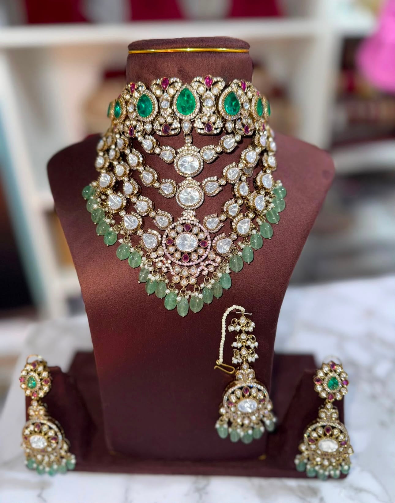 Kundan choker set